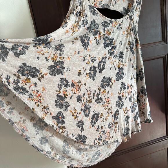 FREE PEOPLE | Floral Drapey Open Back Trapeze Drop Hem Tank | Size Small - Picture 2 of 4